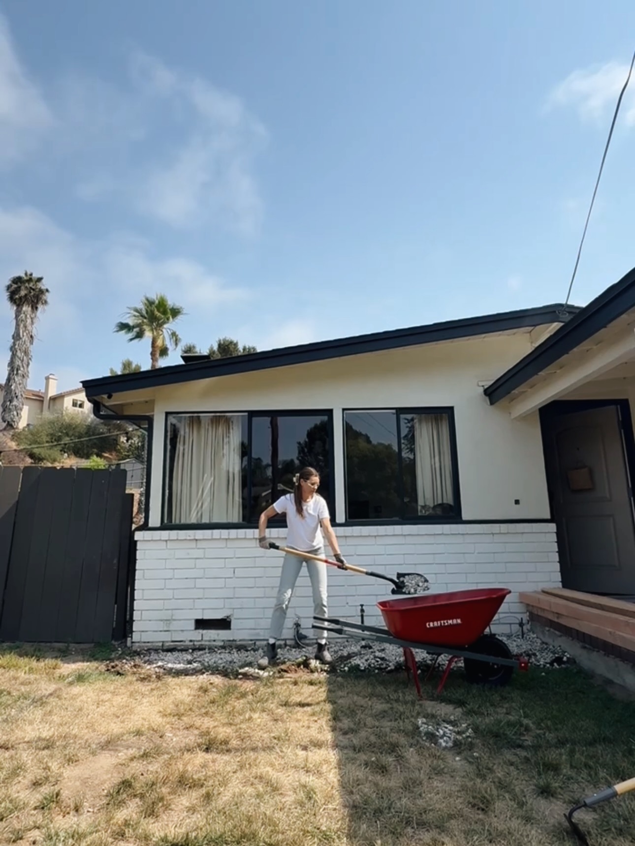 sarah-randall-deck-makeover