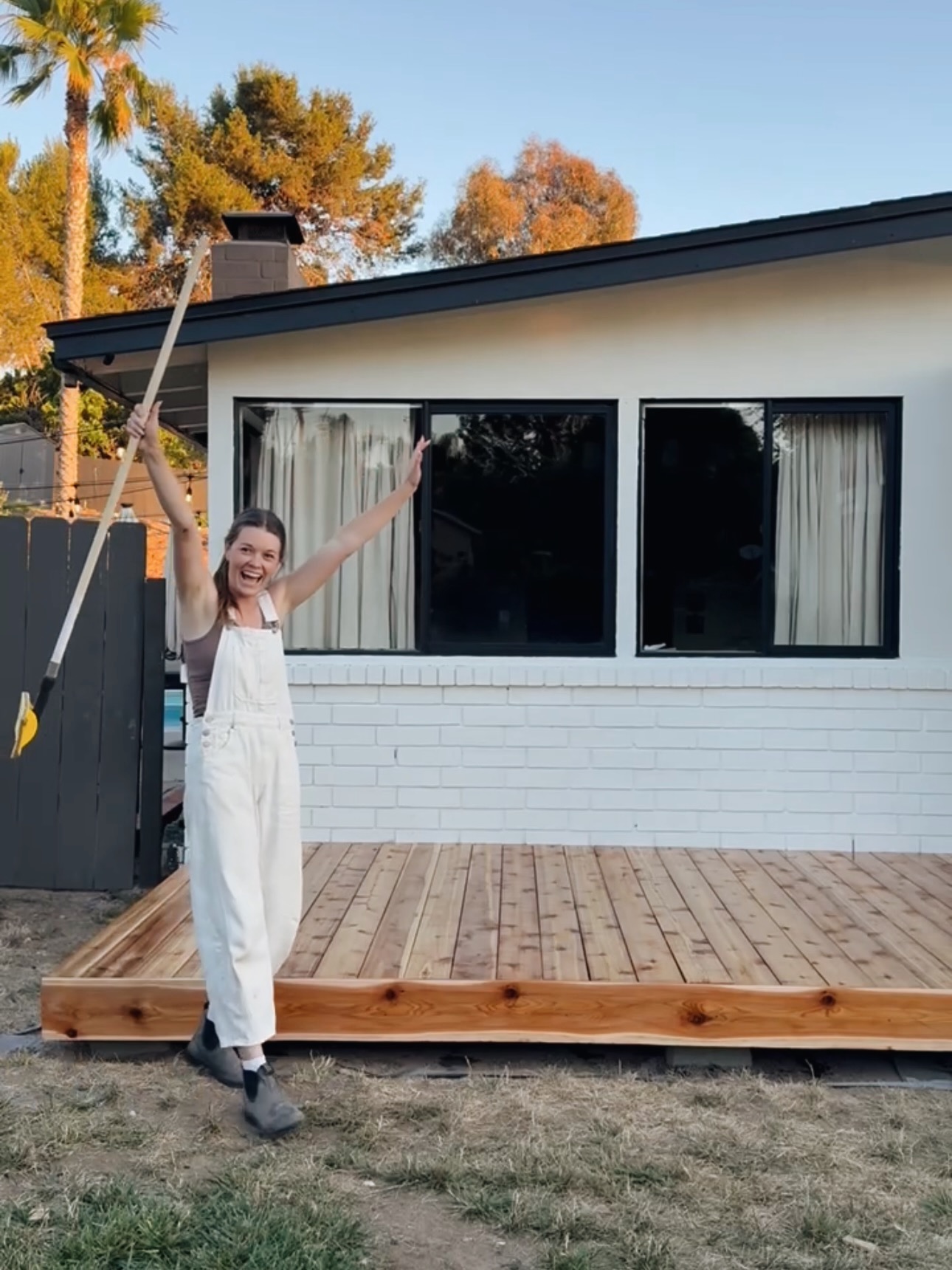 sarah-randall-deck-makeover