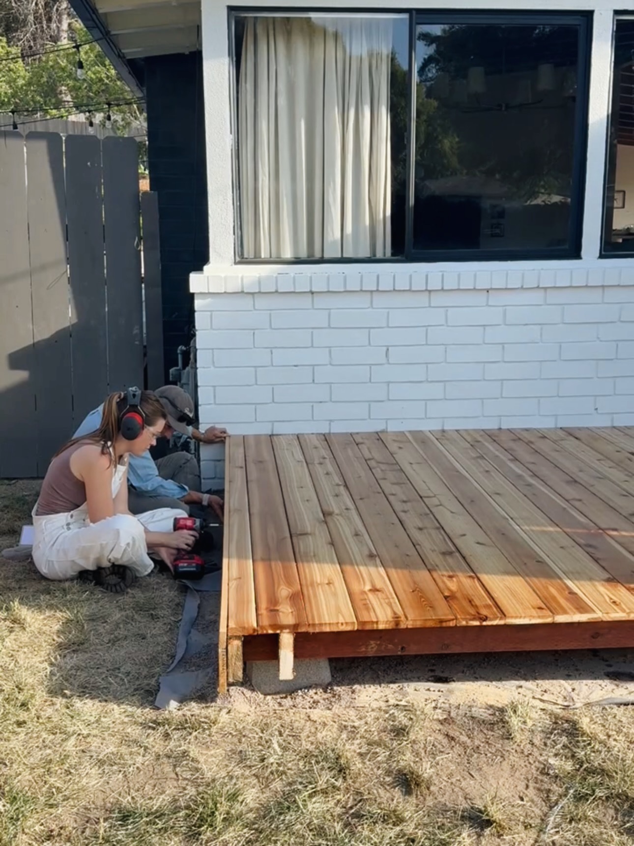 sarah-randall-deck-makeover